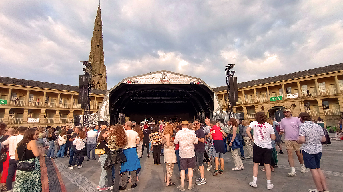 piece-hall-halifax